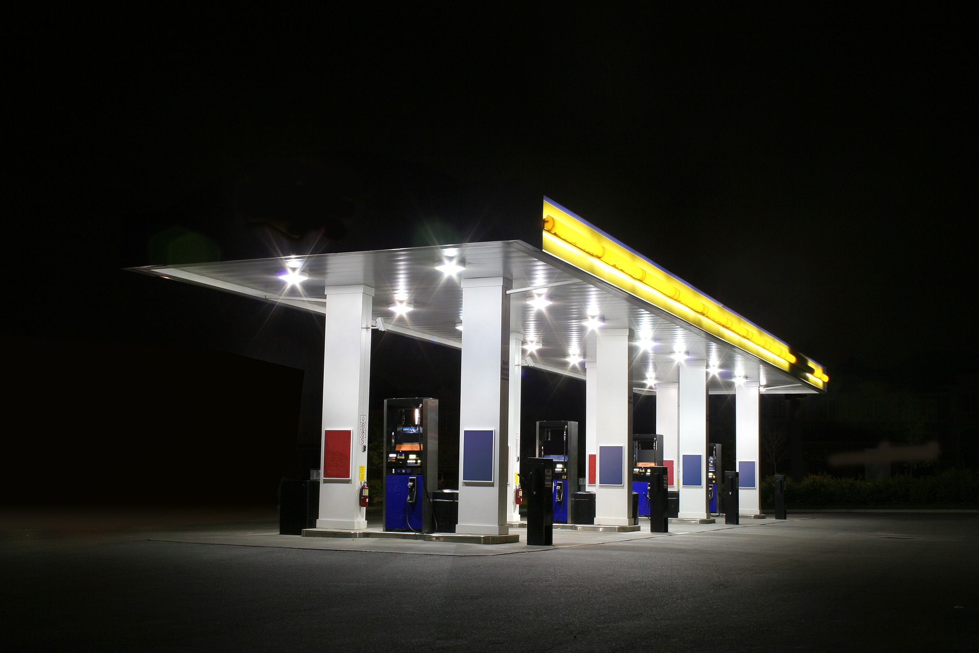 ontario commercial gas stations
